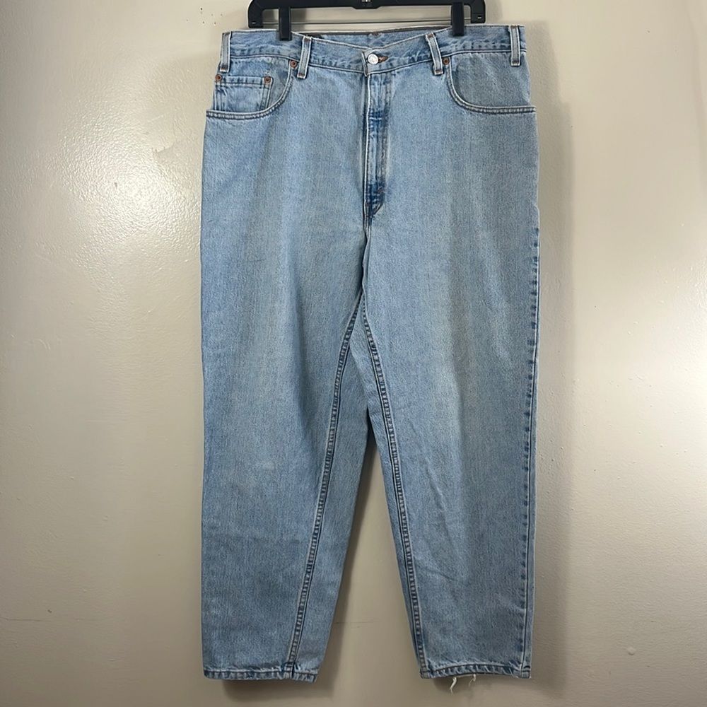 Levi’s Vintage Jean Pant 560 Loose Fit Tapered Men’s Size 38x30 Made In The Usa